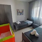 A & F - Ari's House